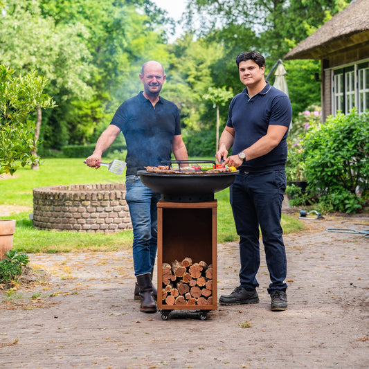BBQ Plancha Grill Blackline Corten steel 8mm Camarada 2.0 - With poker and wood storage Ø70cm