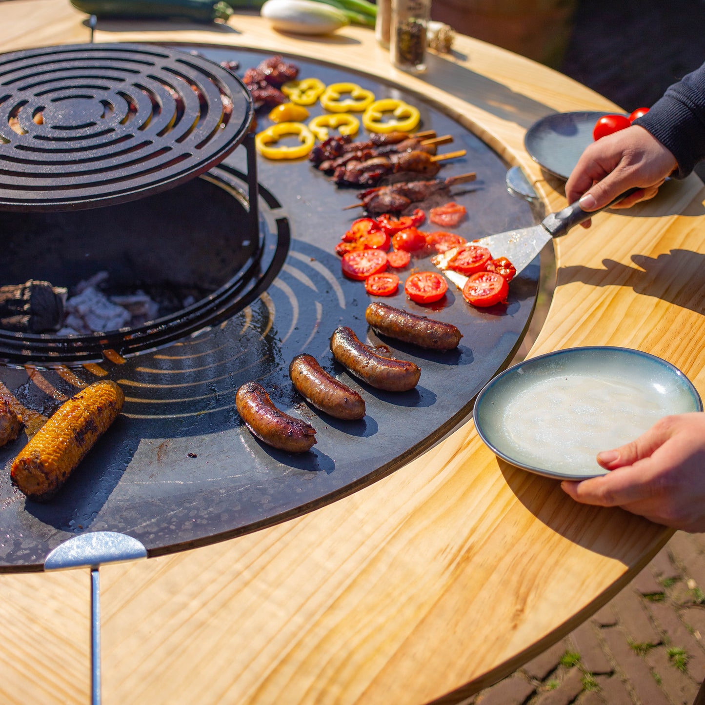 BBQ Plancha Grill Maestro XXXL Ø100cm Cortensteel - with wooden ring (Mesa)